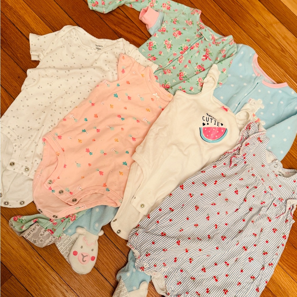 Onesies and footies pajamas 12-18M